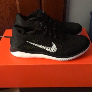 Nike Free Running Flyknit 2018